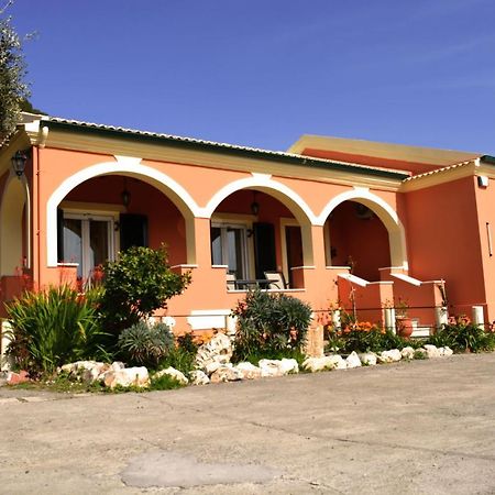 Villa Skafonas Sinarádes Exterior foto